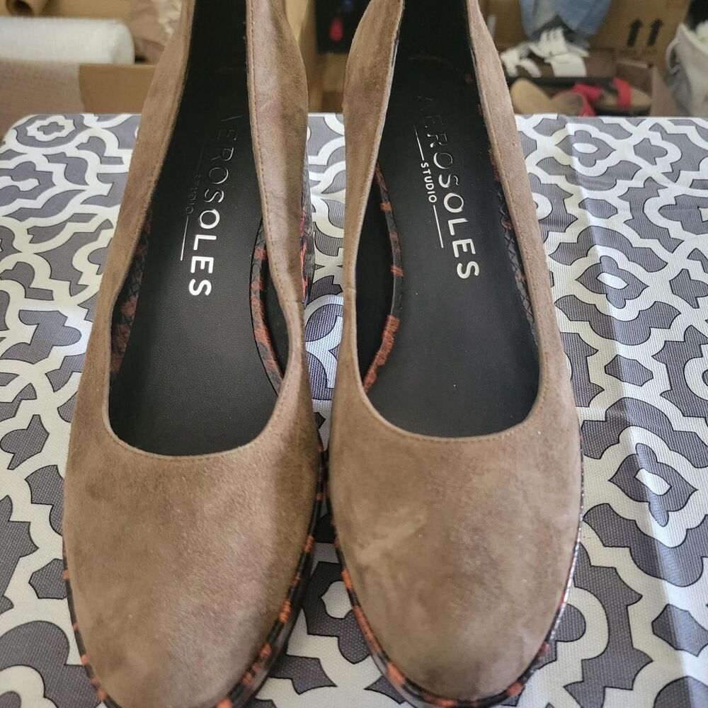 Aerosoles Women's Brown Courts